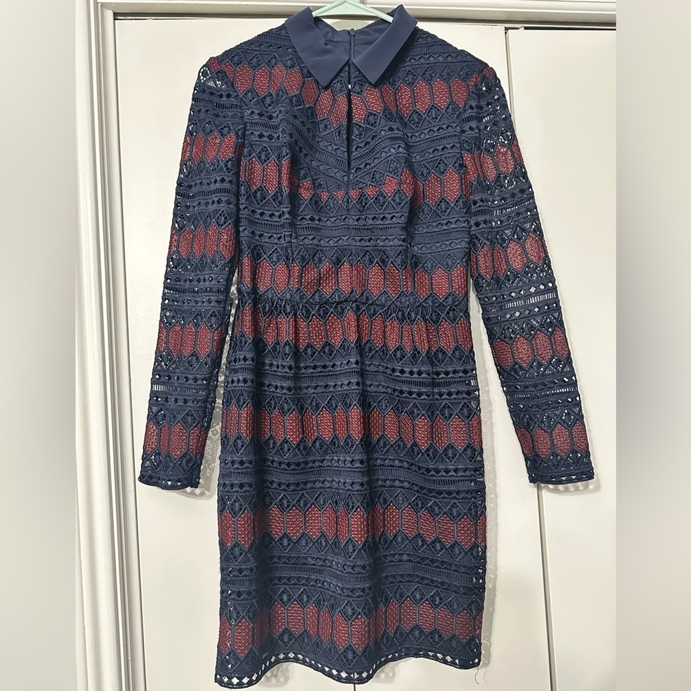 Trina Turk Colorblock Rodin Cocktail Dress Navy and Maroon Lace Size 2